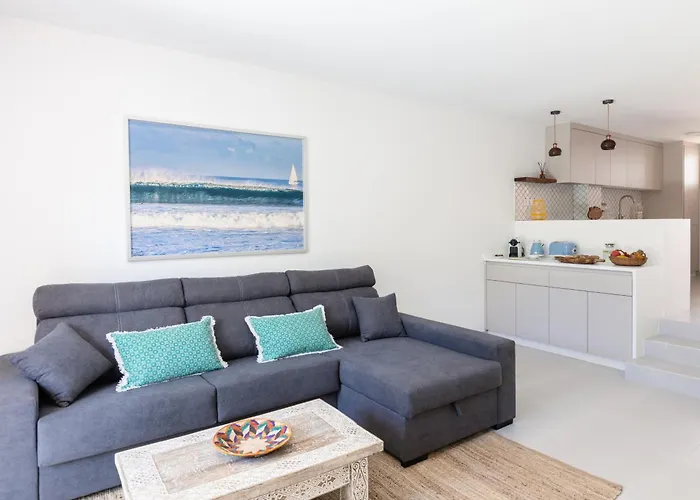 Beachside Surf&sun Playa Americas Villa