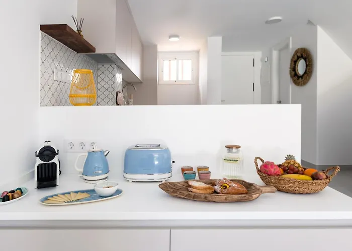 Beachside Surf & Sun Playa Americas *