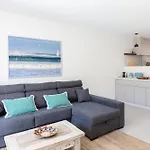 Beachside Surf & Sun Playa Americas 빌라